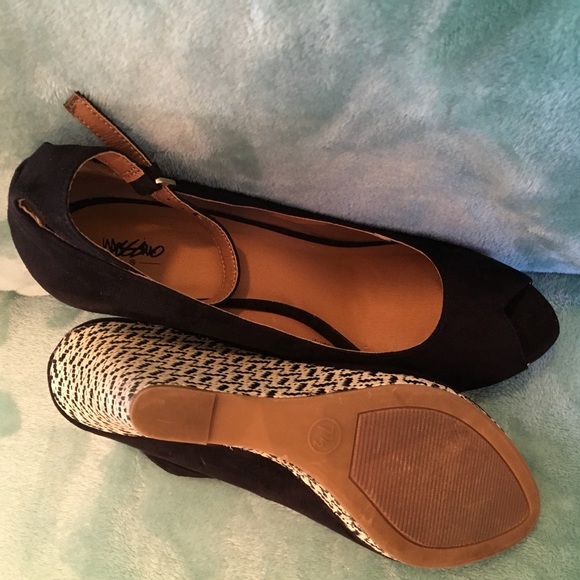 PRELOVED and summer ready! - Picture 2 of 2